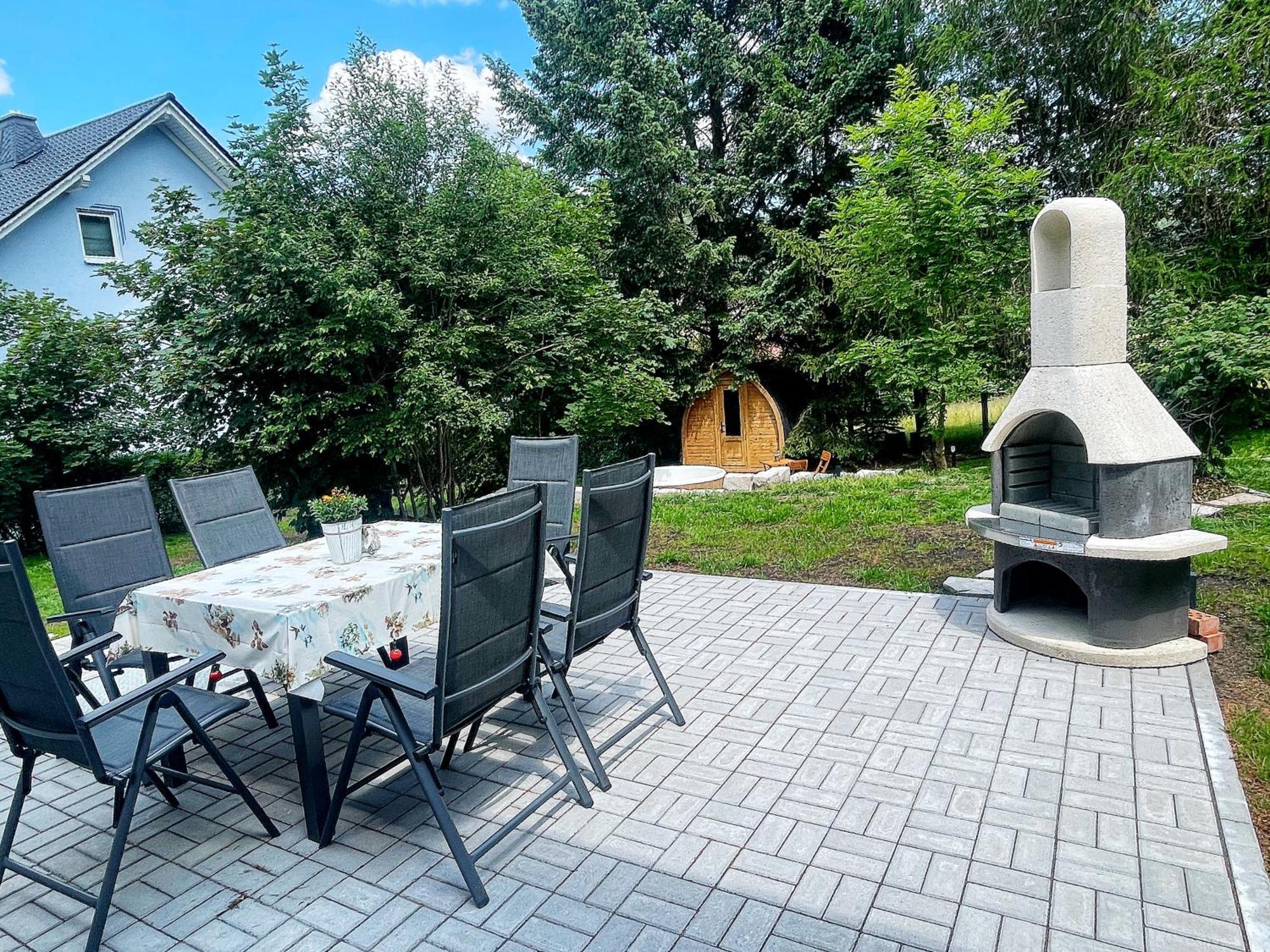 Wellness Am Morgengau Mit Whirlpool Und Sauna Rotterode Exterior foto